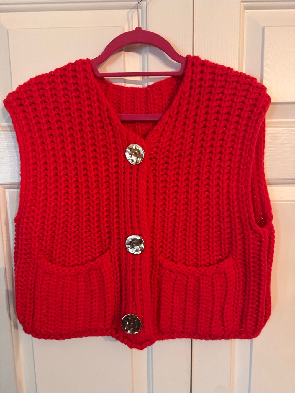 Red Chunky Knit Sweater Vest Cardigan Large Button Front Pockets